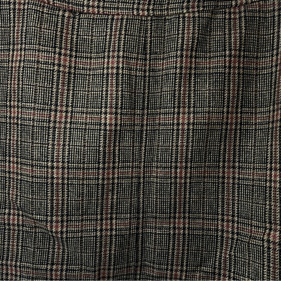 Plaid wool skirt - Picture 3 of 6